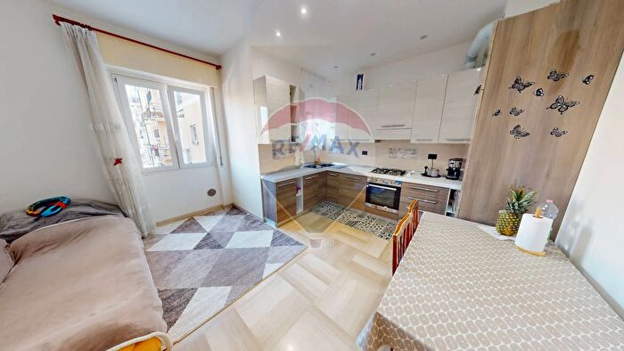 Appartamento bilocale in vendita in Via Tiziano, Pioltello