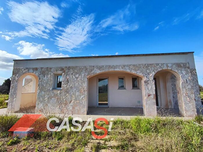 Casa con 7 locali in vendita in Via Facà, Otranto