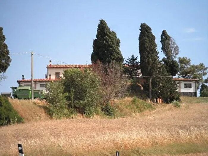 Casa in vendita in Pomarance