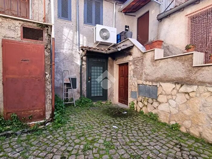 Appartamento bilocale in vendita in Vicolo Mauri, Segni