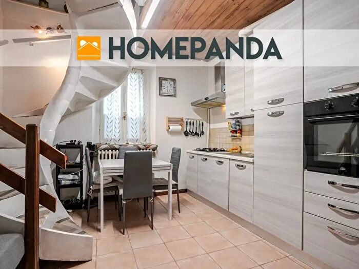 Appartamento con 5 locali in vendita in Via Vittorio Emanuele II, Fornovo San Giovanni