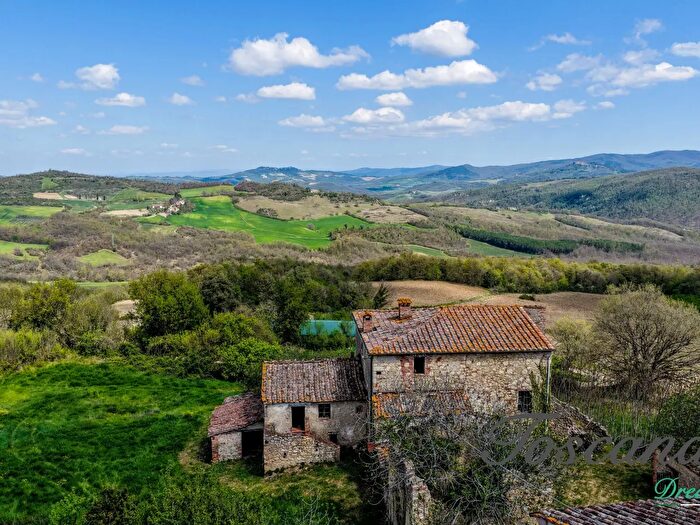 Casa con 5 locali in vendita in Località Paganina Snc, Castelnuovo Val Di Cecina