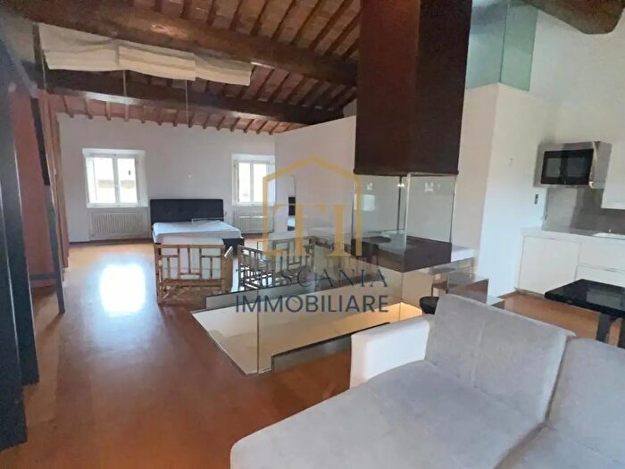 Appartamento bilocale in vendita in Colle Di Val DElsa