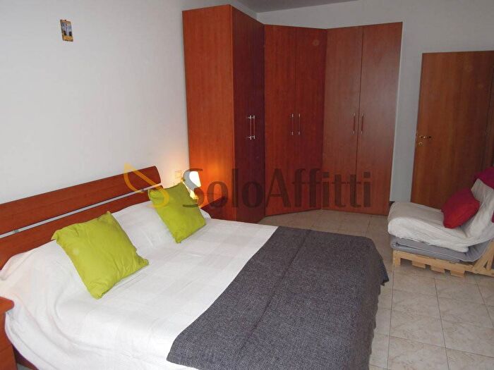 Appartamento bilocale in affitto in Bisceglie, Milano