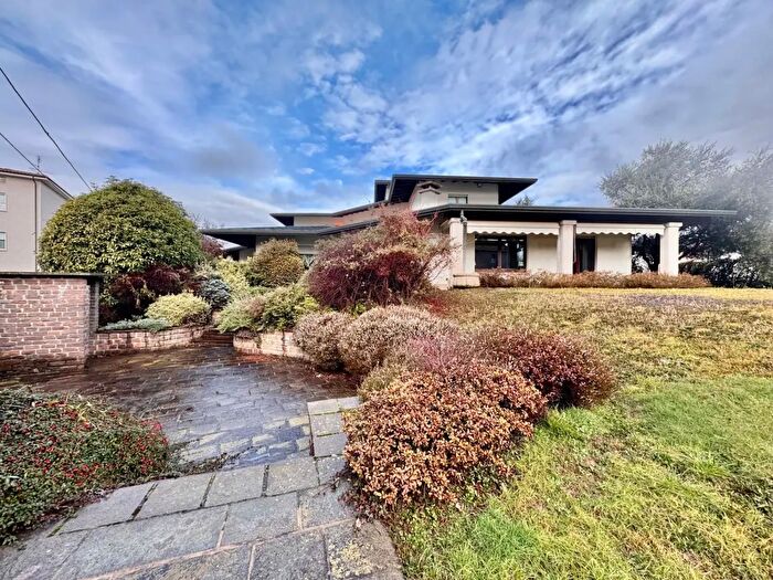 Casa con 10 locali in vendita in Via Gaggiolo a, Oleggio