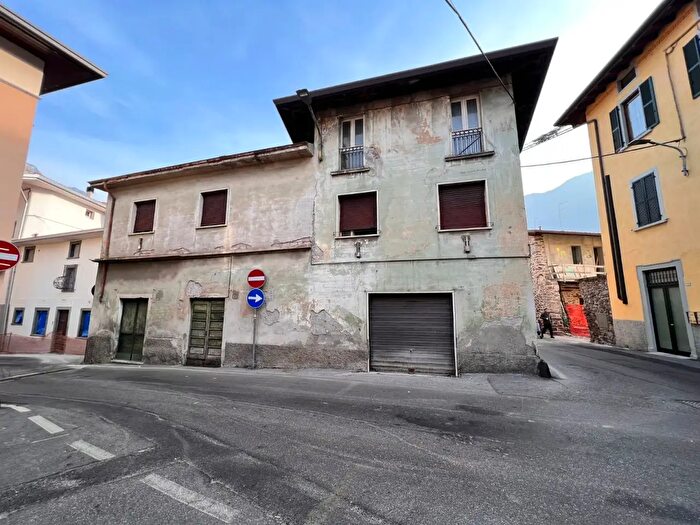 Appartamento in vendita in Via Moscardi, Darfo Boario Terme