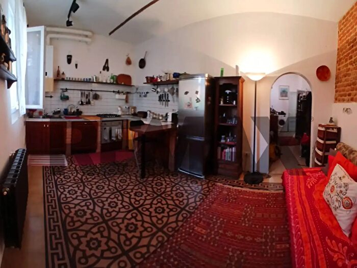 Appartamento bilocale in vendita in Via Pollaioli, Pavia