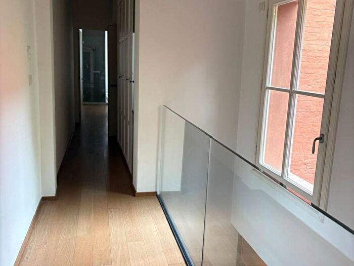 Appartamento quadrilocale in affitto in Viale Vittorio Veneto, Centro Storico, Modena