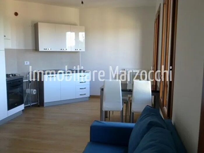 Appartamento quadrilocale in vendita in Via Lippo Memmi, Siena