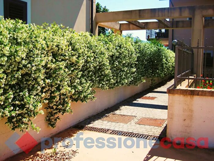 Appartamento trilocale in vendita in Via Casilina Sud, Piedimonte San Germano