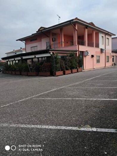 Casa con 6 locali in vendita in Via Principe Amedeo, Castel Goffredo