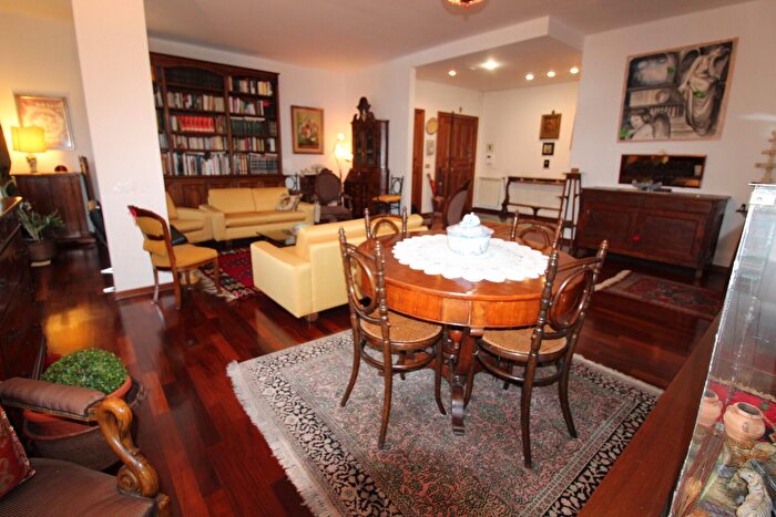 Appartamento con 5 locali in affitto in Grosseto