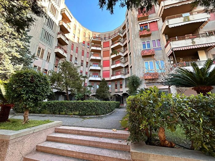 Appartamento quadrilocale in vendita in Via Giovanni Spagnolo, Barcellona Pozzo Di Gotto