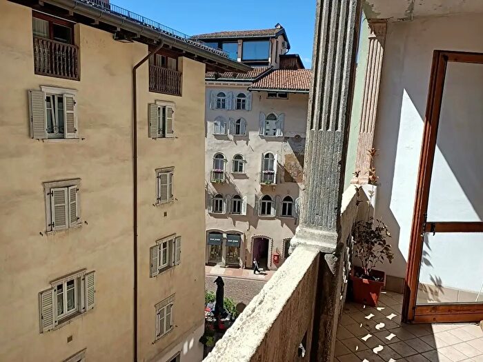 Appartamento monolocale in vendita in Via San Pietro, Trento