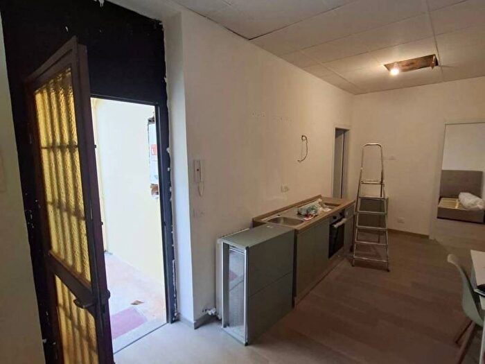 Appartamento trilocale in affitto in VIA GENOVA, Nizza Millefonti, Torino