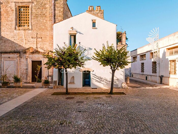Casa bilocale in vendita in Piazza Terra, Alliste