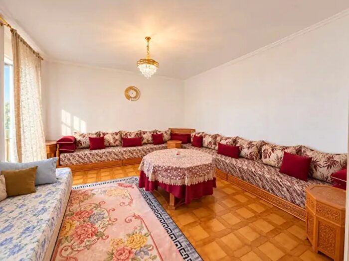Appartamento quadrilocale in vendita in Via Giacomo Antonio De Giorgi, Alessandria