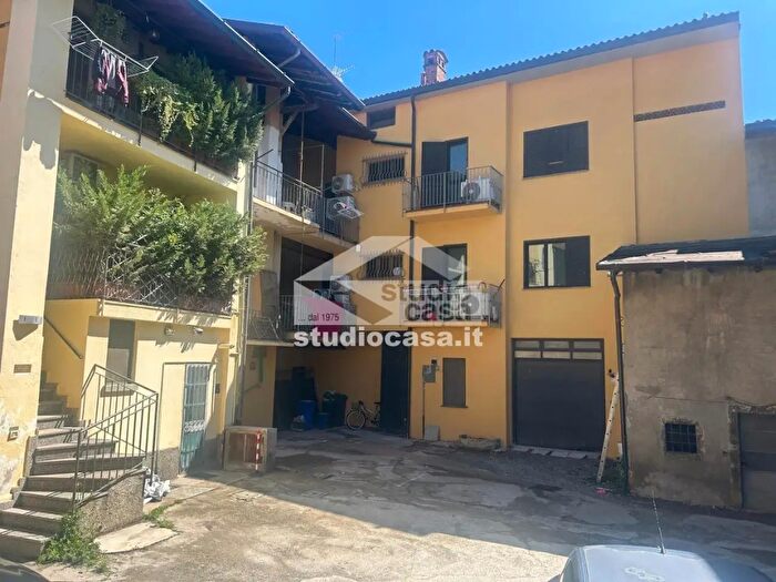 Case in Vendita e in Affitto - 2