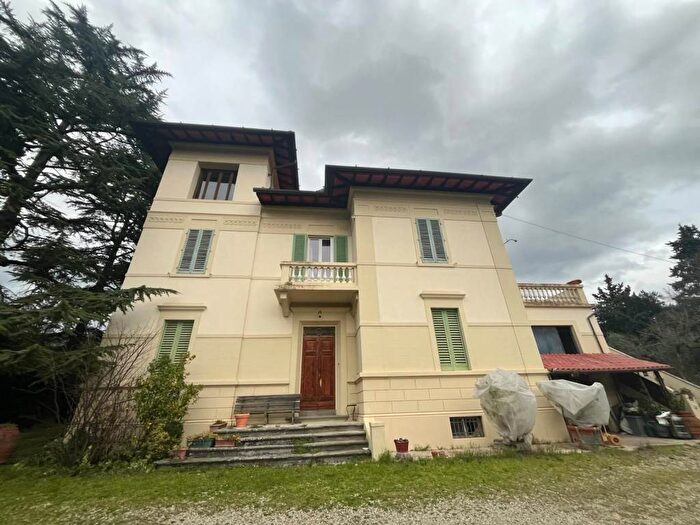Casa con 5 locali in affitto in Via di Valiversi, Monte Morello Cercina, Sesto Fiorentino