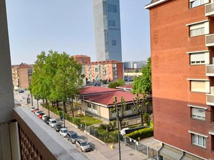 Appartamento bilocale in affitto in Nizza Millefonti, Torino