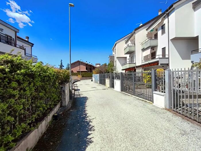 Casa in vendita in Via Basilicata, LAquila