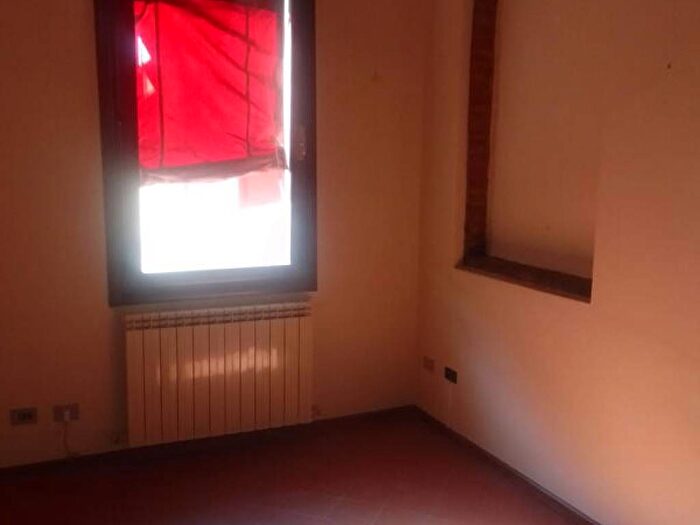 Appartamento quadrilocale in affitto in Via Contrari, Centro Storico, Ferrara