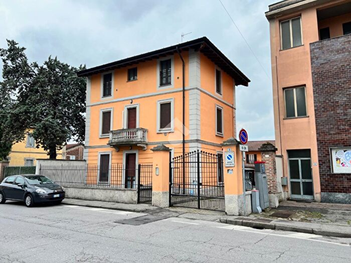 Appartamento bilocale in vendita in Viale della Vittoria, Spino DAdda