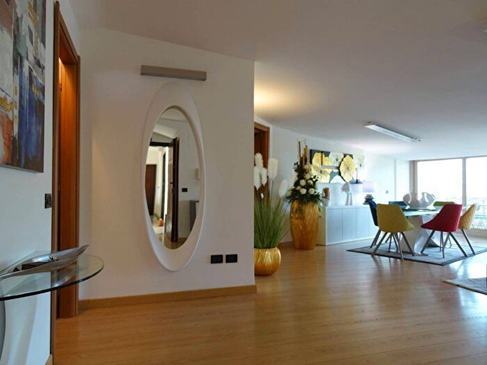 Casa trilocale in affitto in Via Giuseppe Verdi, Quattromiglia, Rende