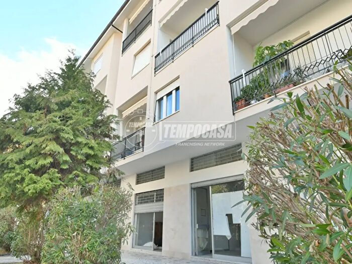 Appartamento bilocale in vendita in Via Sardegna, Ascoli Piceno