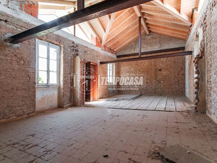 Casa trilocale in vendita in Via Roma, Solbiate Olona