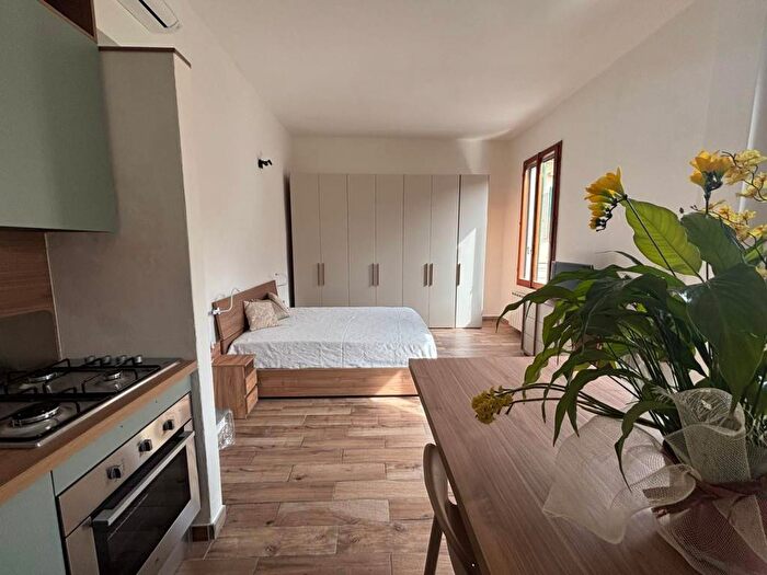 Appartamento monolocale in affitto in Via Giovanni Battista Lulli, Porta al Prato San Jacopino, Firenze