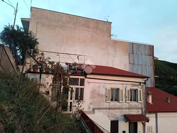 Appartamento bilocale in vendita in Via Pozzillo, San Pietro In Guarano