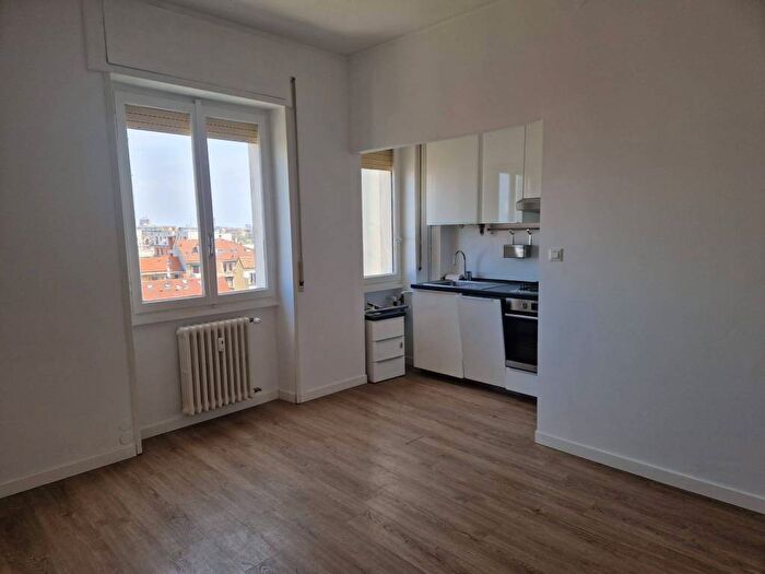 Appartamento trilocale in affitto in Via Generale Giuseppe Govone, Ghisolfa Mac Mahon, Milano