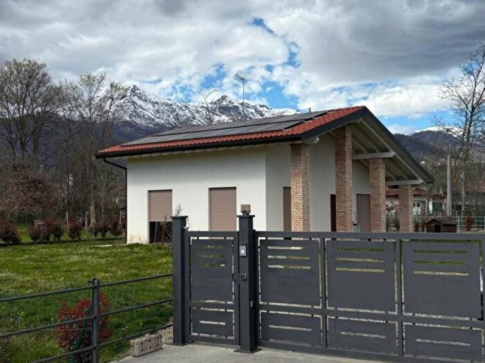 Casa trilocale in affitto in Strada dei Sospiri, Centro, Castellamonte