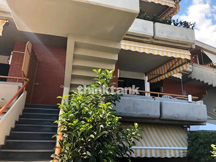 Appartamento bilocale in affitto in Via Antonello da Messina, Aci Castello