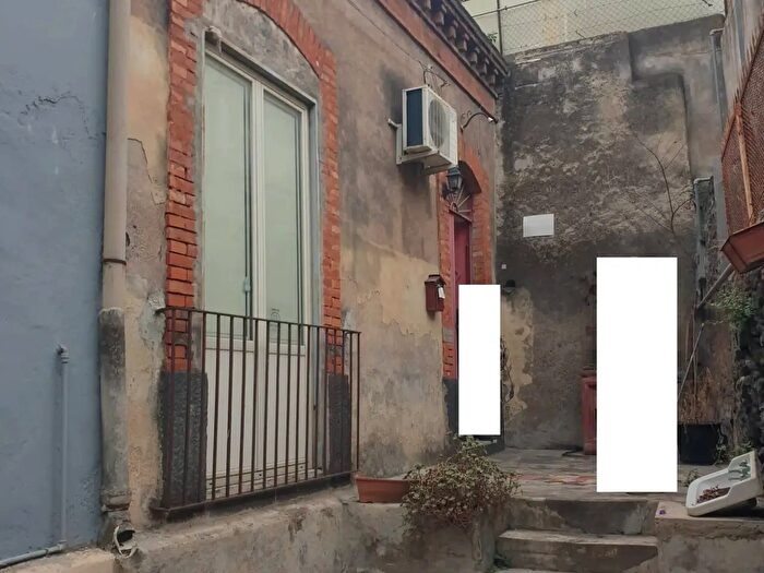 Casa con 5 locali in vendita in Via Daniele, Catania