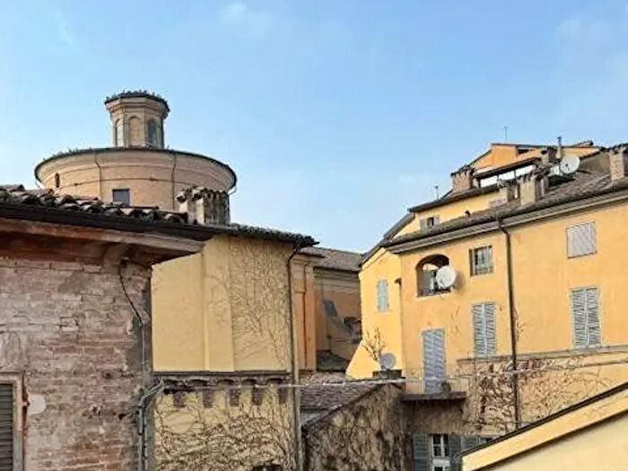 Appartamento con 5 locali in vendita in Parma