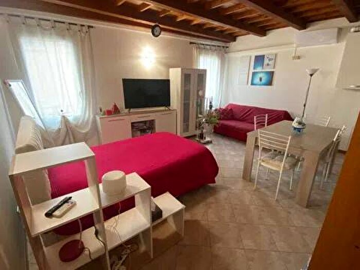 Appartamento monolocale in affitto in Centro, Lendinara