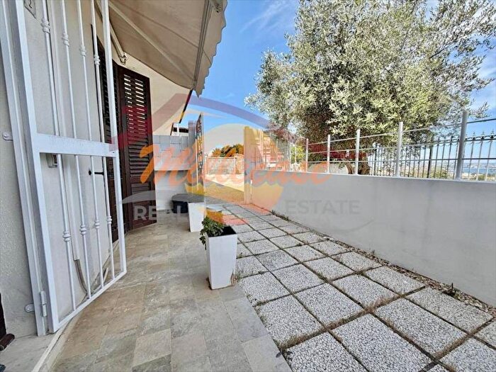 Appartamento trilocale in affitto in Via Avola, Scala Greca Neapolis, Siracusa