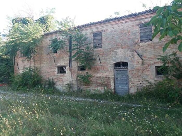 Casa con 6 locali in vendita in Via Roma, Monte San Vito