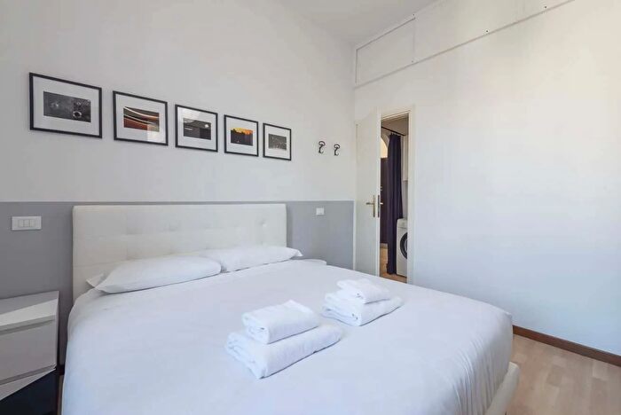 Appartamento monolocale in affitto in Via Vallazze, Milano