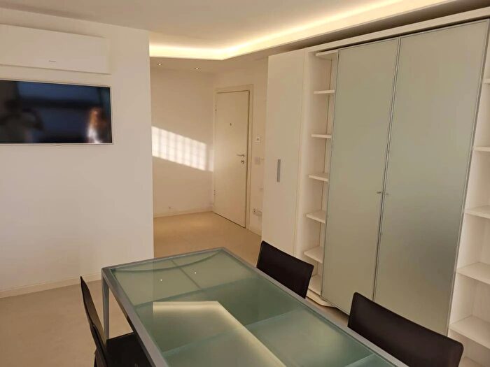 Appartamento monolocale in vendita in Viale Maria Ceccarini Riccione, Riccione