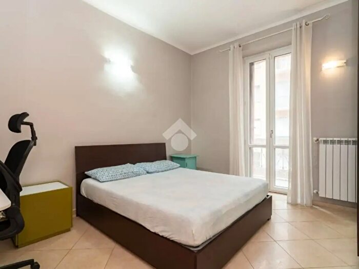 Appartamento trilocale in affitto in Via Bossolasco, Torino