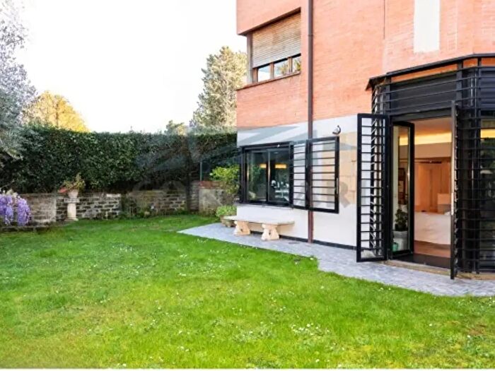 Appartamento trilocale in vendita in Via Flaminia Nuova, Roma