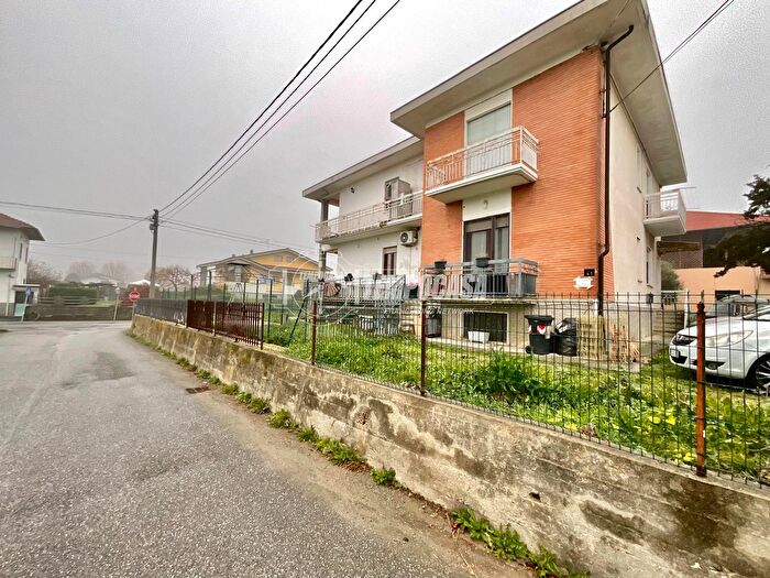 Appartamento trilocale in vendita in Località Vastalla, Cirie