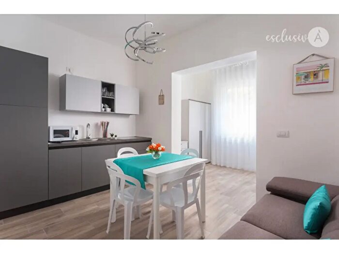 Appartamento trilocale in vendita in Via Alfredo Oriani, Cervia