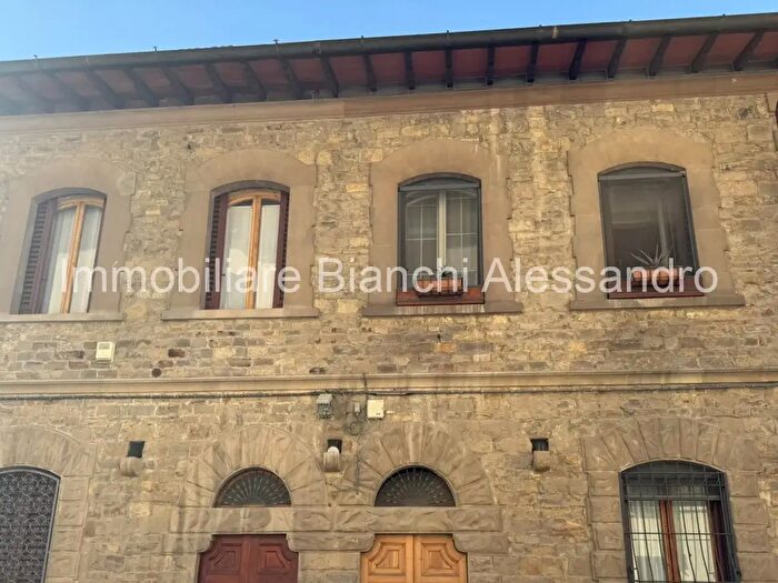 Appartamento con 5 locali in vendita in Via Niccolò da Uzzano, Firenze