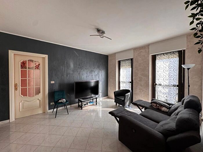 Appartamento trilocale in vendita in Via Cavalier Rolle, La Cassa