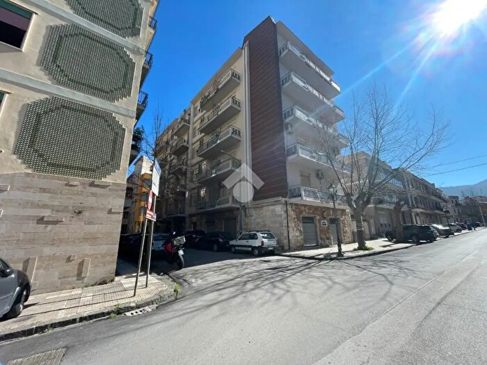 Appartamento quadrilocale in affitto in Via Torino, Barcellona Pozzo Di Gotto