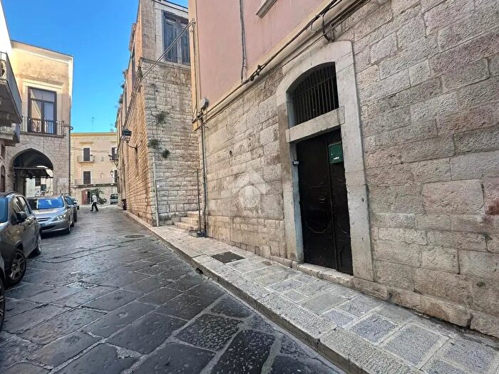 Appartamento trilocale in vendita in Corso Garibaldi, Barletta